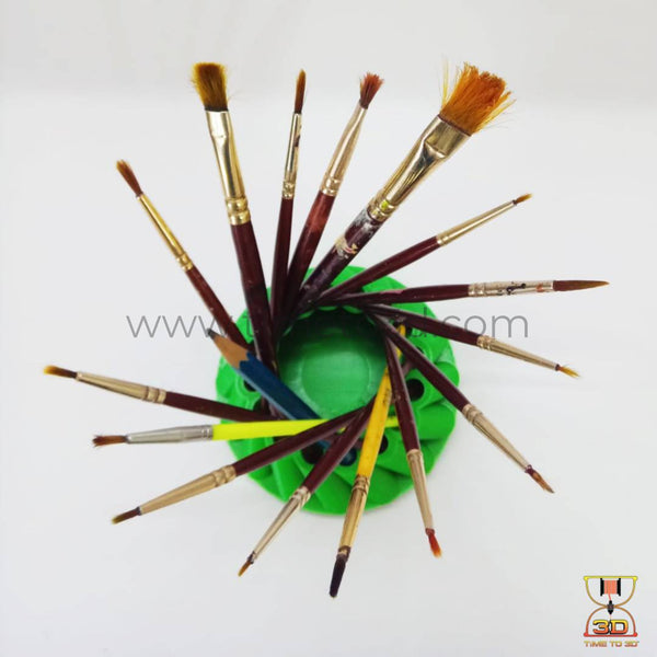 Rotating Hyperboloid Pen Stand